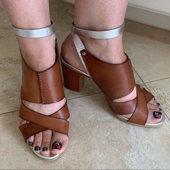 Sixty Seven Heels Leather Silver Strap Size 38 - Picture 8 of 11